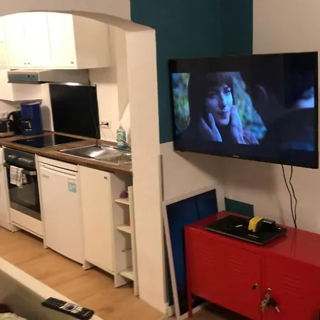 1-zimmer Gartenwohnung In Lägenhet *